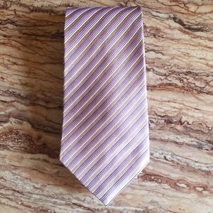 Croft & Barrel Tie